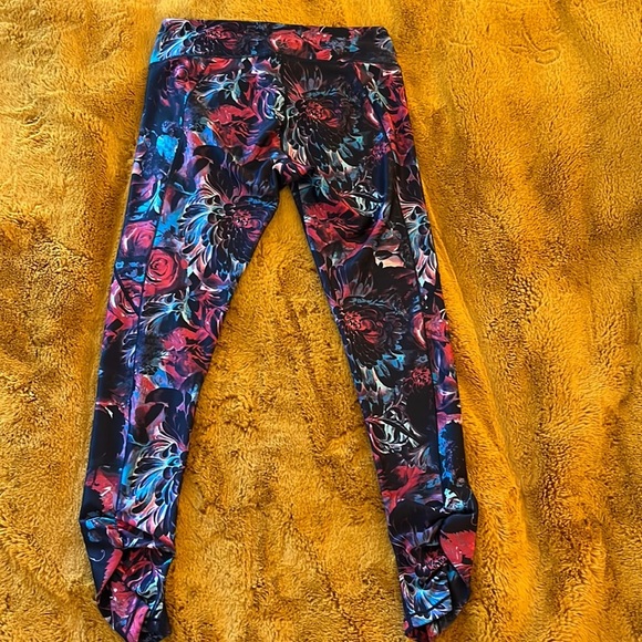 CALIA by Carrie Underwood Pants - Calia by Carrie Underwood Floral Leggings